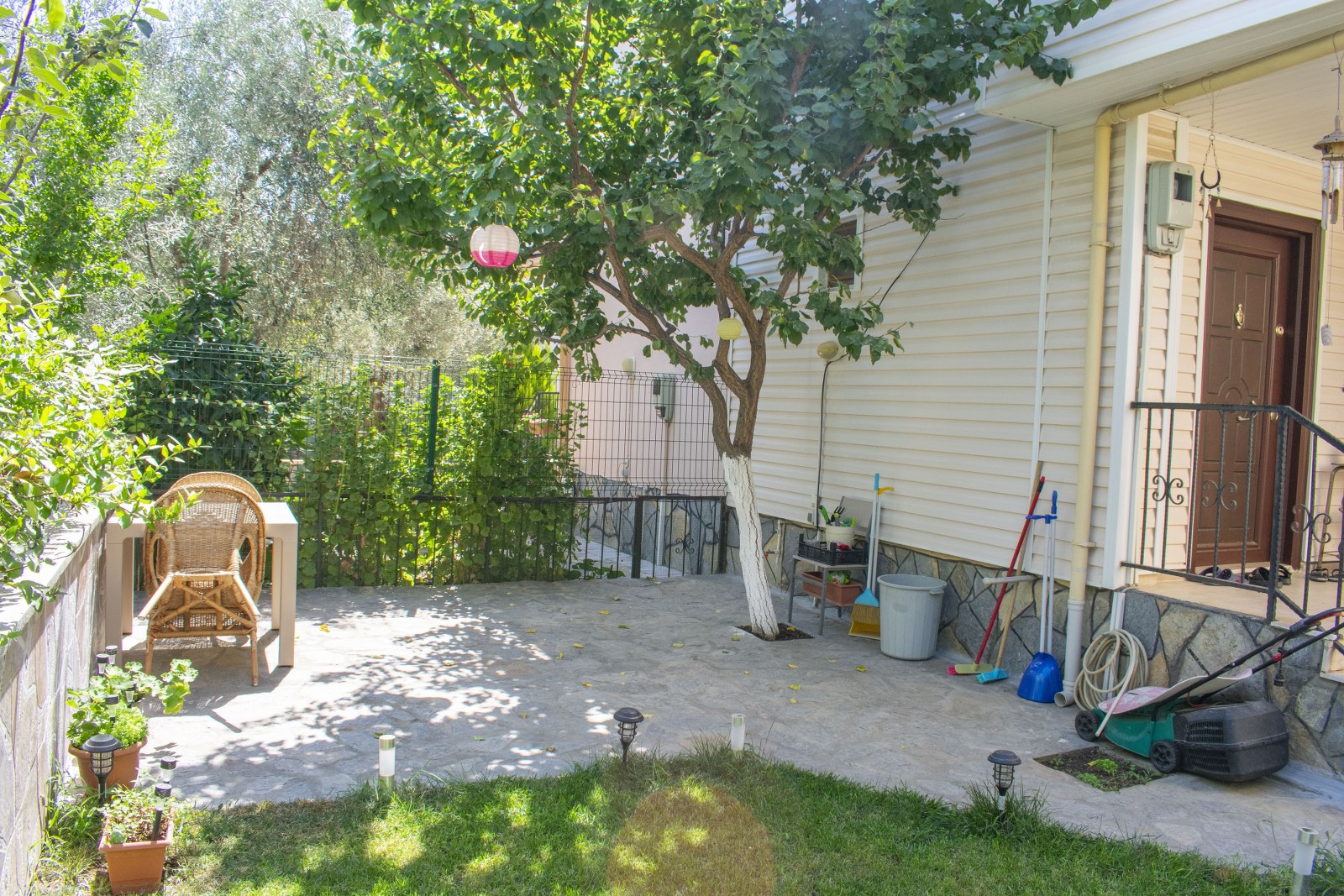 Zeytinhan Emlak Altınoluk Küçükkuyu Satılık Yazlık, Villa, Arsa