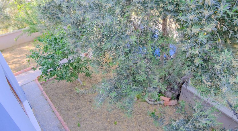 Küçükkuyu Sahil Mahallesi'nde Satılık Müstakil Ev (18)_1600x903