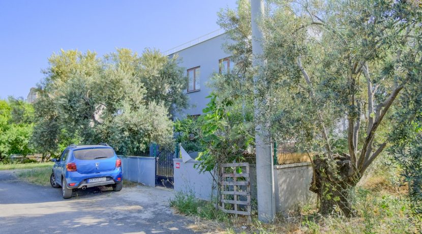 Küçükkuyu Sahil Mahallesi'nde Satılık Müstakil Ev (31)_1600x903