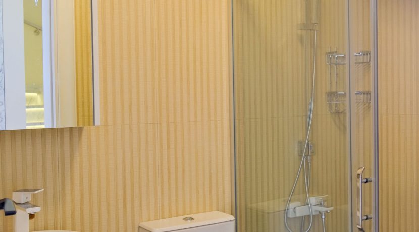 Narlı Sahilinde Satılık Denize Sıfır Lüks Villa (18)