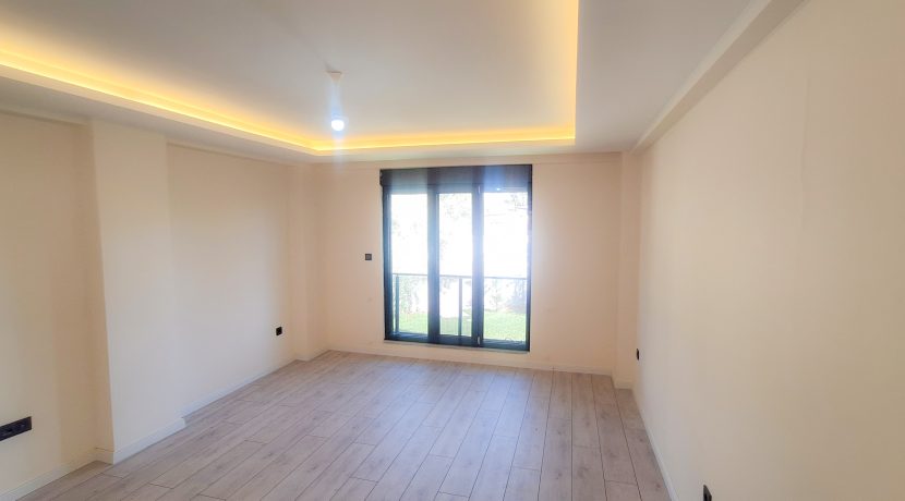 Güre’de Satılık 6+2 Tripleks Lüks Tam Müstakil Villa