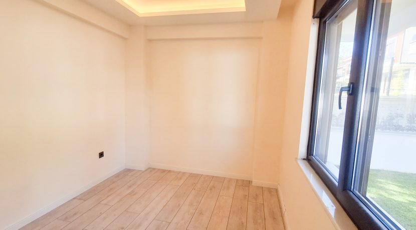 Güre’de Satılık 6+2 Tripleks Lüks Tam Müstakil Villa