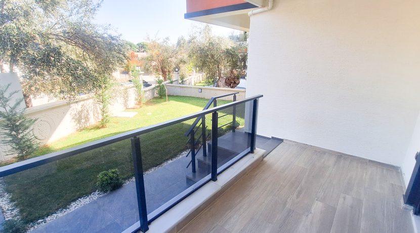 Güre’de Satılık 6+2 Tripleks Lüks Tam Müstakil Villa