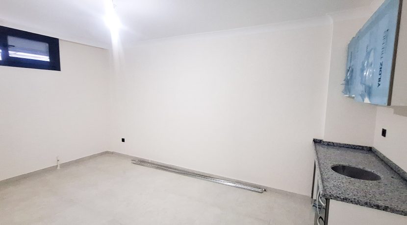 Güre’de Satılık 6+2 Tripleks Lüks Tam Müstakil Villa