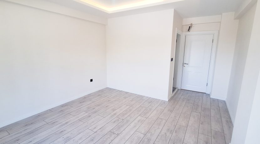 Güre’de Satılık 6+2 Tripleks Lüks Tam Müstakil Villa