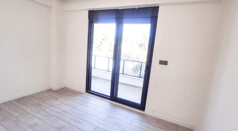 Güre’de Satılık 6+2 Tripleks Lüks Tam Müstakil Villa