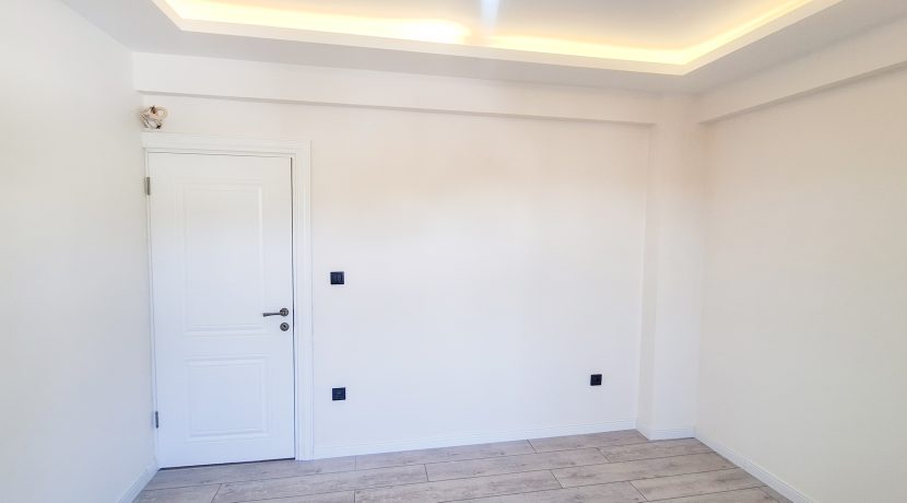 Güre’de Satılık 6+2 Tripleks Lüks Tam Müstakil Villa