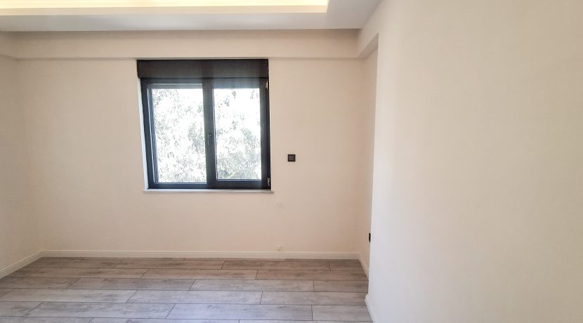 Güre’de Satılık 6+2 Tripleks Lüks Tam Müstakil Villa