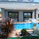 Narlı Mahallesi’nde Satılık Sıfır 5+1 Ultra lüks Akıllı Villa