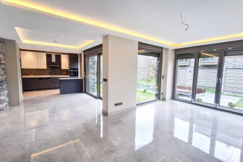 Güre’de Satılık 3+1 Dubleks Tam Müstakil Havuzlu Villa