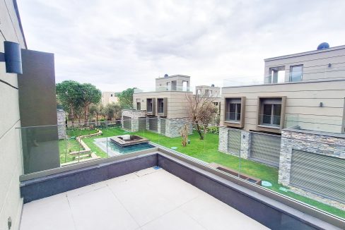 Güre’de Satılık 3+1 Dubleks Tam Müstakil Havuzlu Villa