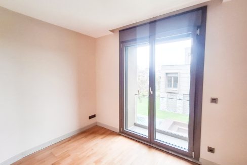 Güre’de Satılık 3+1 Dubleks Tam Müstakil Havuzlu Villa