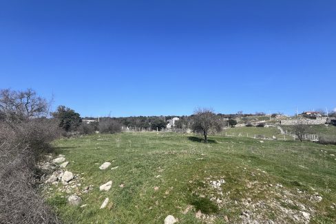 Tartışık Köyü'nde Site yapımına Uygun 4300 m² İmarlı Arazi (1)