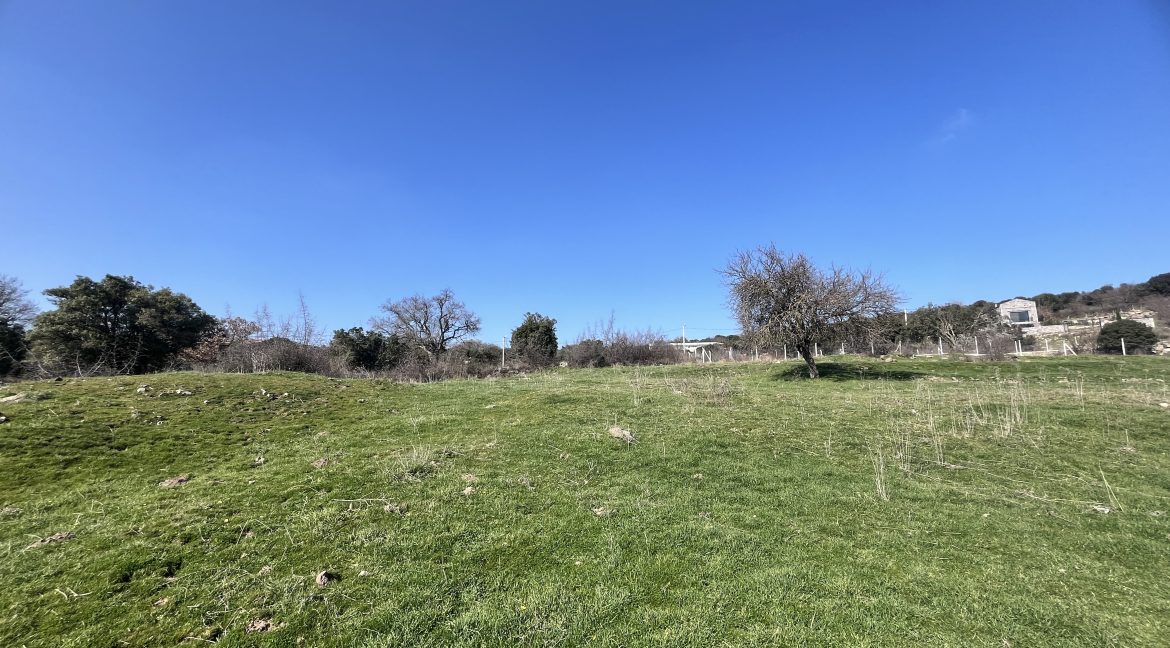 Tartışık Köyü'nde Site yapımına Uygun 4300 m² İmarlı Arazi (11)