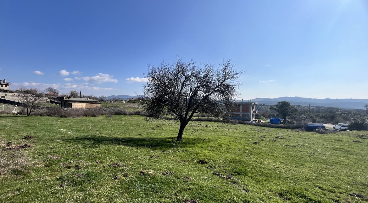 Tartışık Köyü'nde Site yapımına Uygun 4300 m² İmarlı Arazi (16)