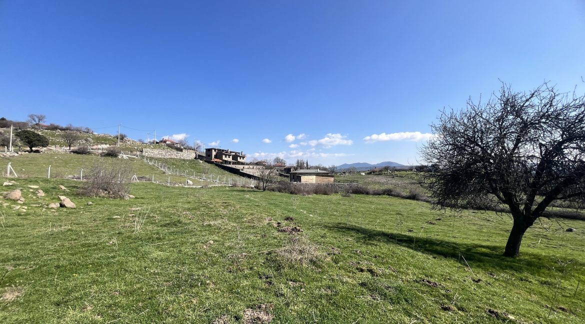 Tartışık Köyü'nde Site yapımına Uygun 4300 m² İmarlı Arazi (18)