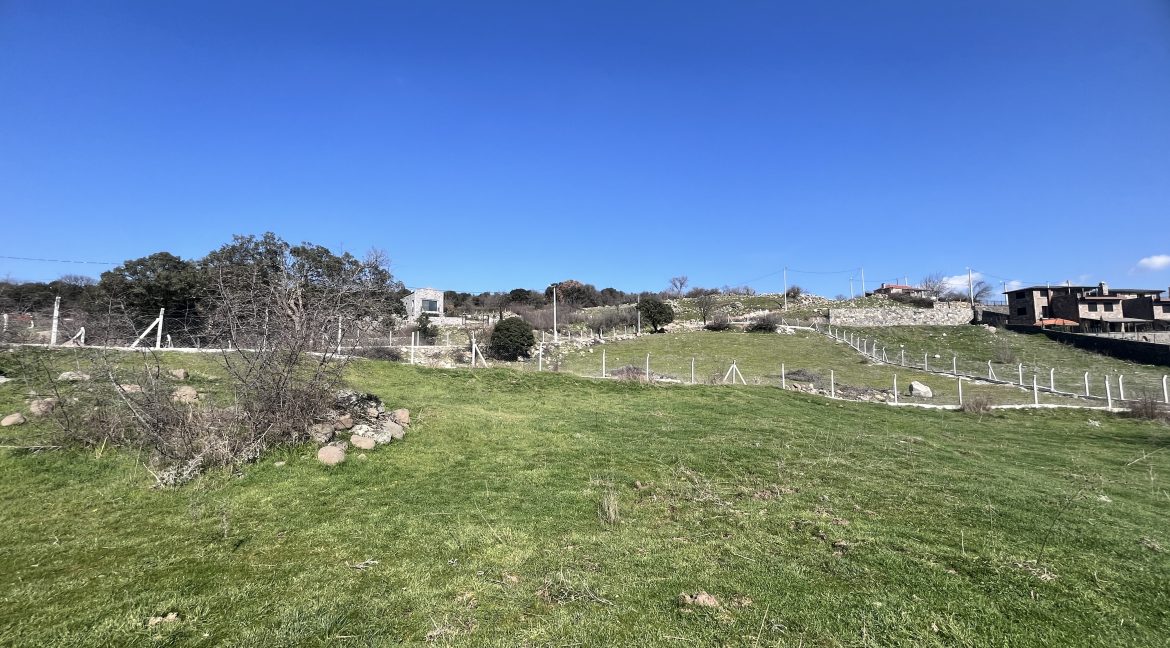 Tartışık Köyü'nde Site yapımına Uygun 4300 m² İmarlı Arazi (24)