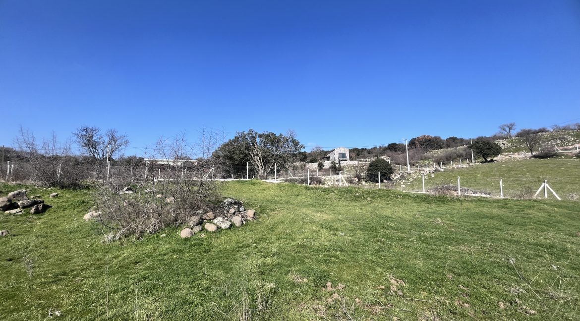 Tartışık Köyü'nde Site yapımına Uygun 4300 m² İmarlı Arazi (25)