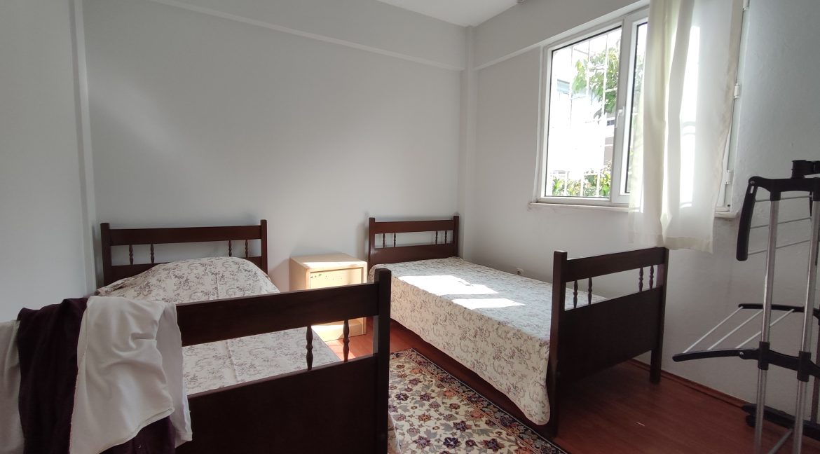 Küçükkuyu'da Satılık 4+1 Tamamen Müstakil Ev (16)