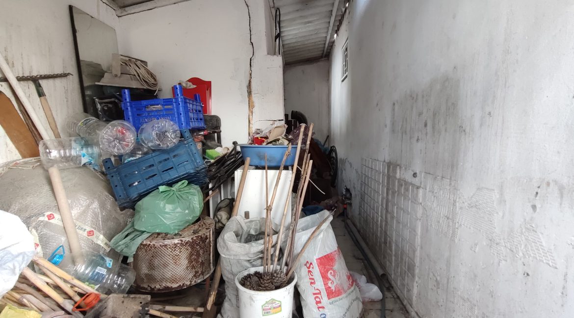 Küçükkuyu'da Satılık 4+1 Tamamen Müstakil Ev (29)