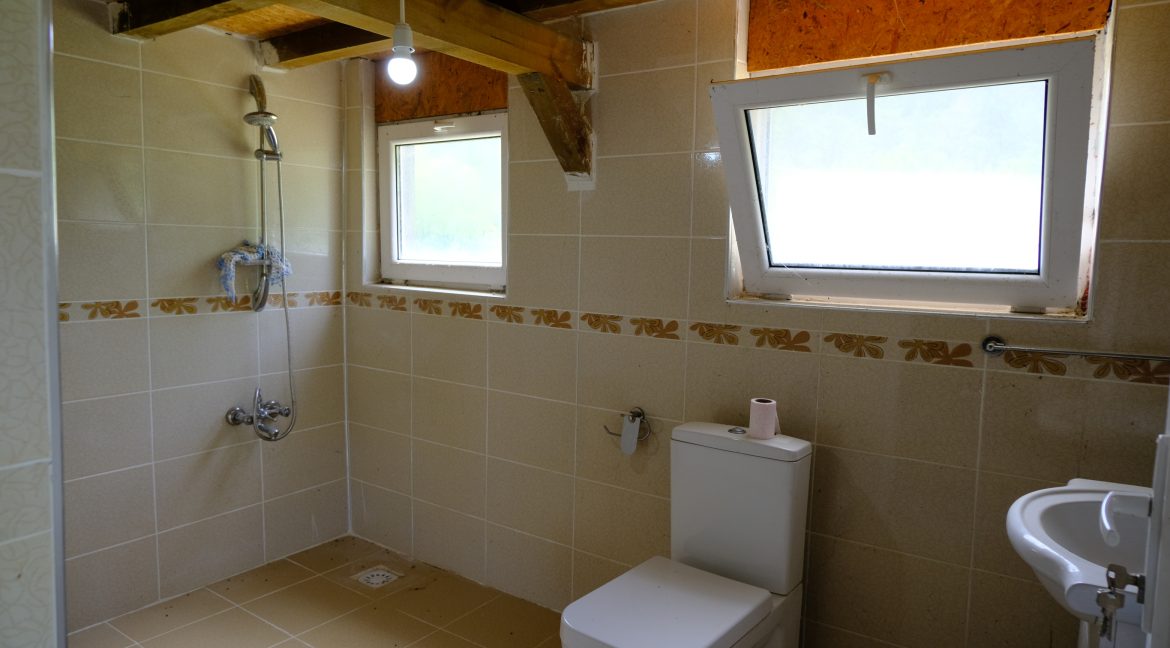 Bayramiç'te Satılık 27.343 m² Çiftlik Evi (36)