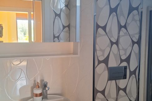 Narlı’da Kiralık Site İçinde 3+1 İkiz Villa