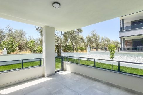 Narlı Mahallesi'nde Satılık Sıfır 4+1 İkiz Müstakil Villa (1)