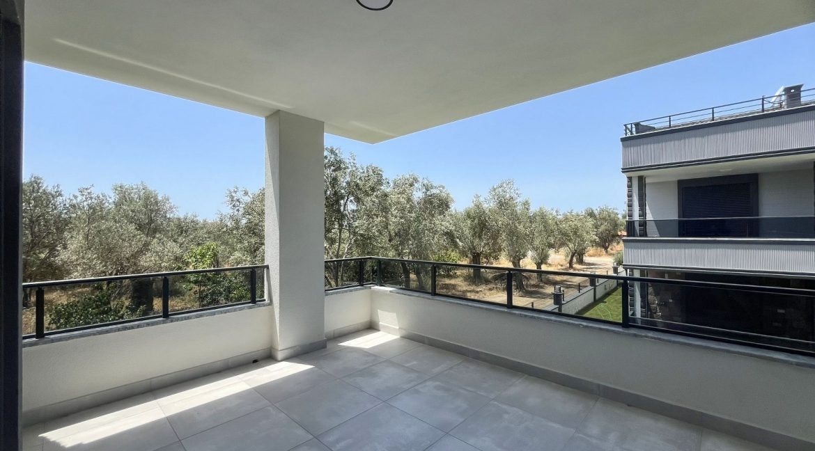 Narlı Mahallesi'nde Satılık Sıfır 4+1 İkiz Müstakil Villa (22)