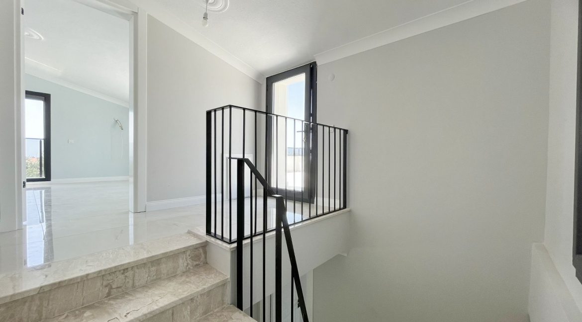 Narlı Mahallesi'nde Satılık Sıfır 4+1 İkiz Müstakil Villa (24)