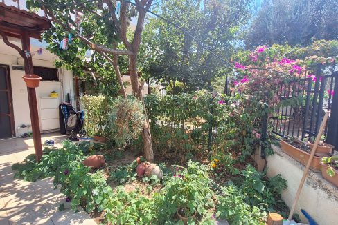 Narlı’da Doğa İçerisinde Satılık Tripleks Villa