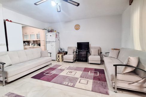 Narlı’da Doğa İçerisinde Satılık Tripleks Villa