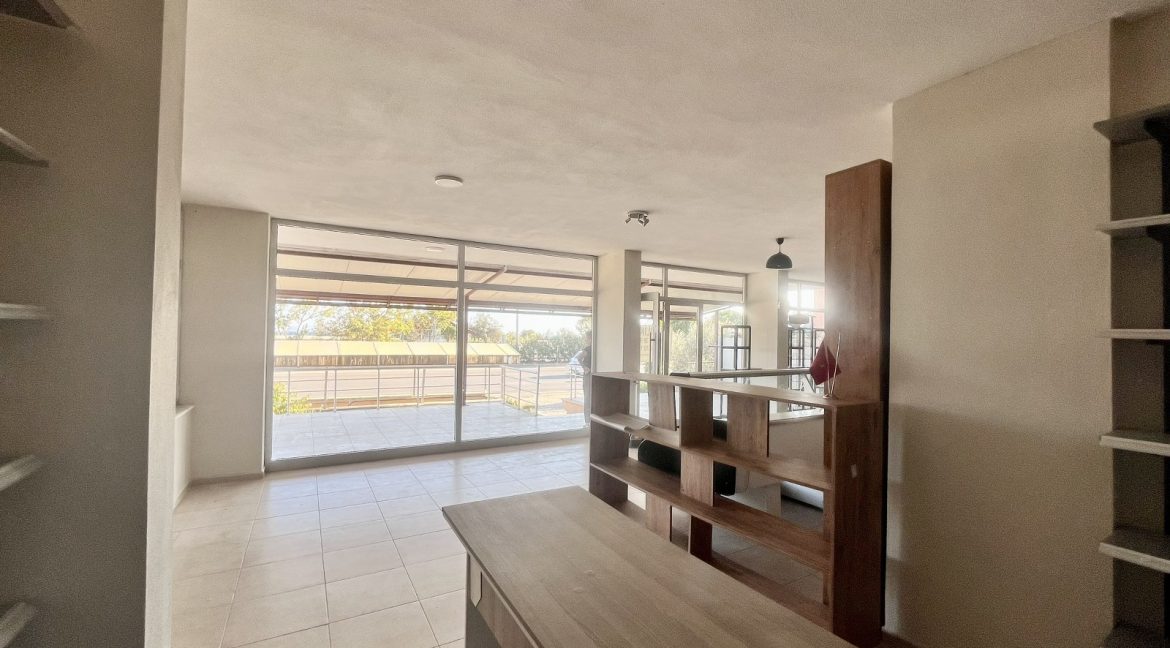 Mıhlı Mahallesi'nde Satılık Çok Amaçlı Kullanıma Uygun İşyeri (18)