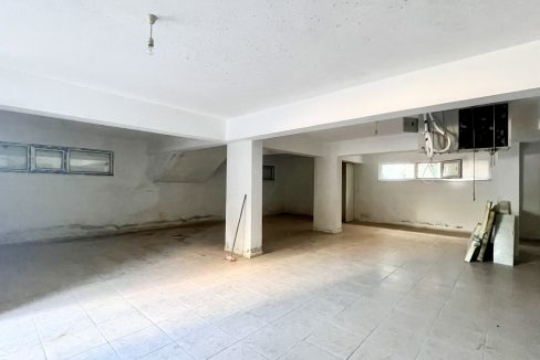 Mıhlı Mahallesi'nde Satılık Çok Amaçlı Kullanıma Uygun İşyeri (2)