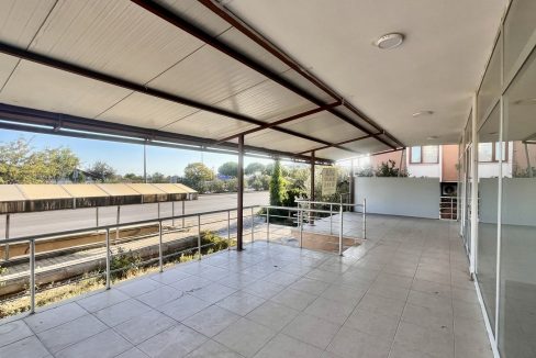 Mıhlı Mahallesi'nde Satılık Çok Amaçlı Kullanıma Uygun İşyeri (20)