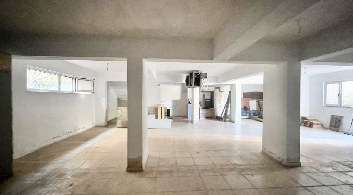 Mıhlı Mahallesi'nde Satılık Çok Amaçlı Kullanıma Uygun İşyeri (3)