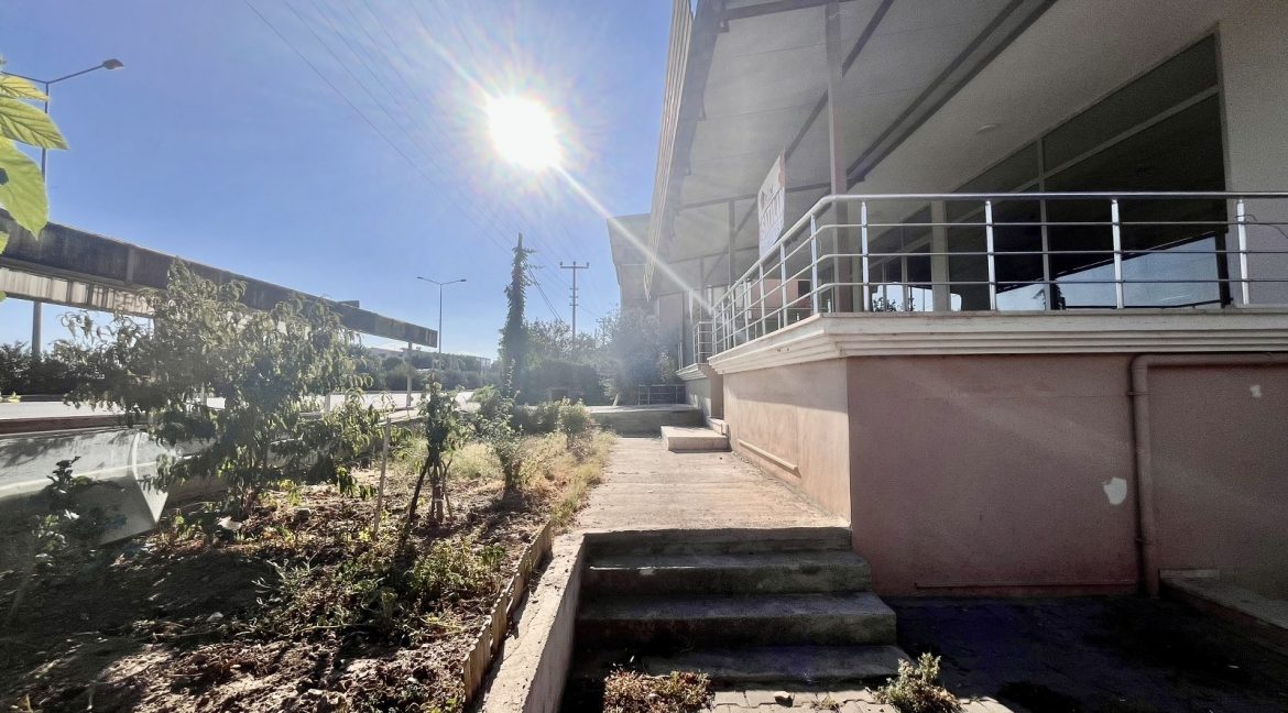 Mıhlı Mahallesi'nde Satılık Çok Amaçlı Kullanıma Uygun İşyeri (7)