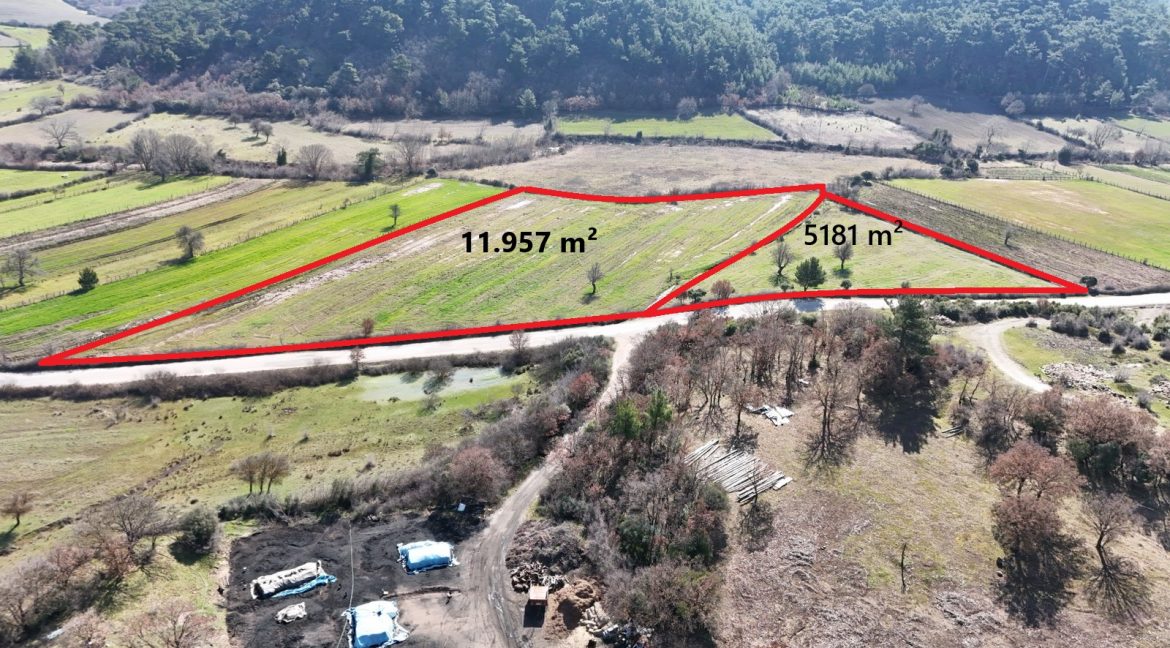 Baharlar Köyü'nde Satılık İki Adet Tarla