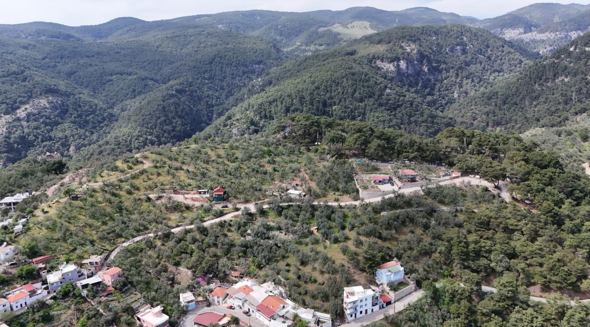 Altınoluk Doyran Köyü’nde Satılık Arsa