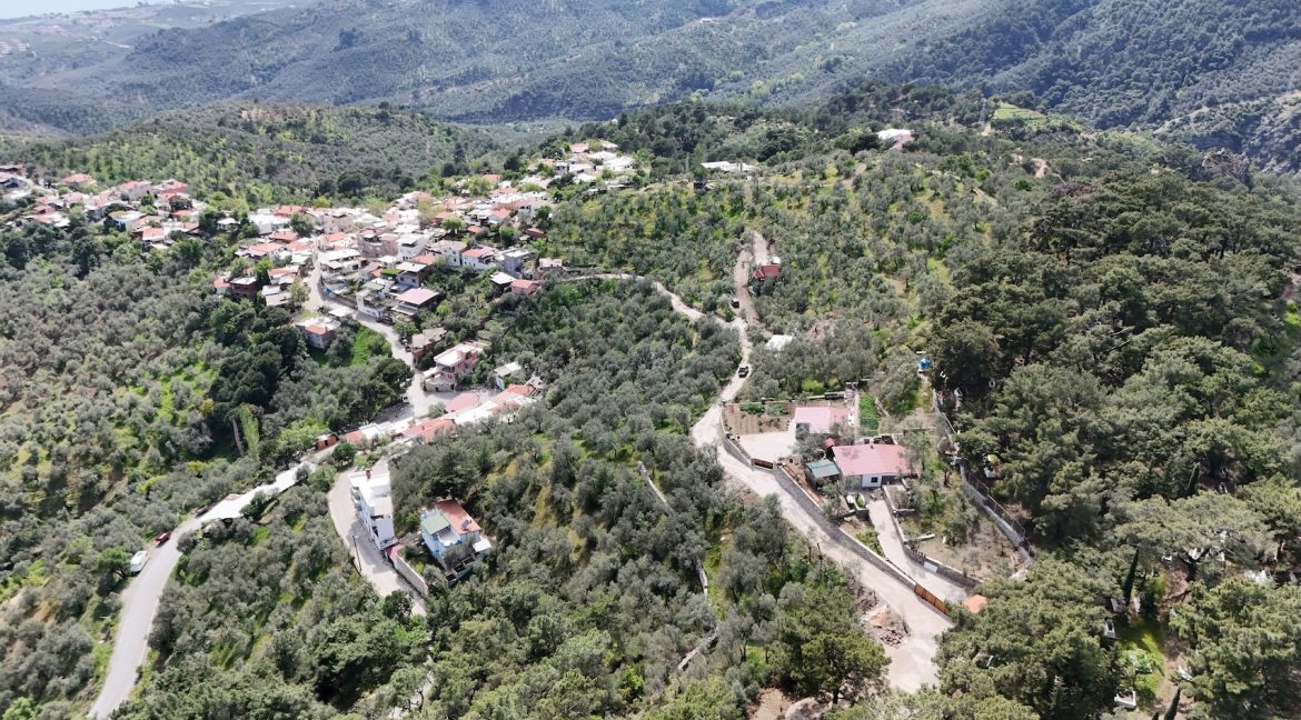 Altınoluk Doyran Köyü’nde Satılık Arsa