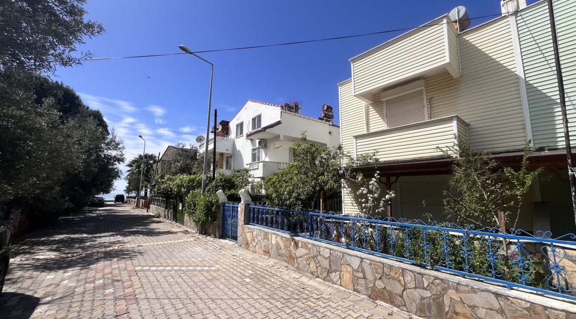 Mıhlı’da Lokasyonu Güçlü, Değeri Yüksek 3+1 Villa