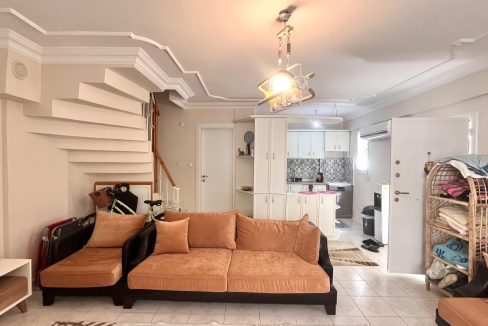 Mıhlı’da Lokasyonu Güçlü, Değeri Yüksek 3+1 Villa