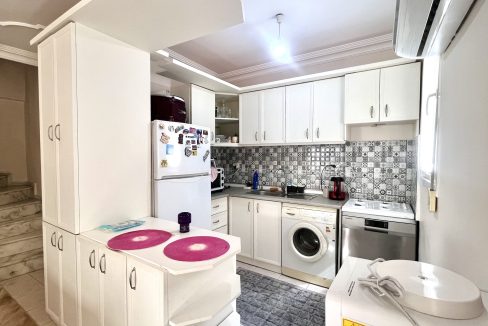 Mıhlı’da Lokasyonu Güçlü, Değeri Yüksek 3+1 Villa