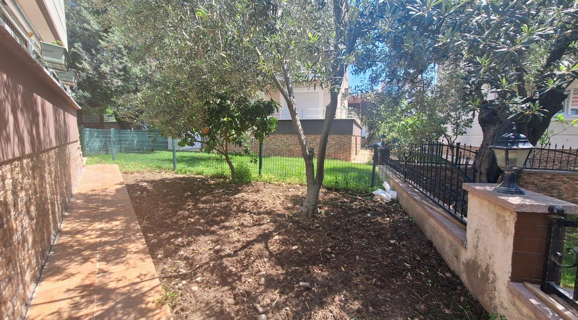 Küçükkuyu Mıhlı Mahallesi’nde Satılık Tam Müstakil Ev