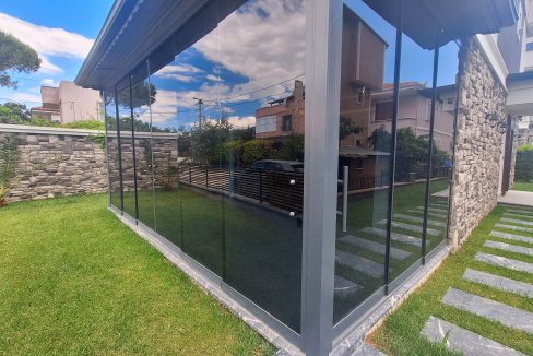 Narlı Mahallesi’nde Satılık Sıfır 4+2 Tam Müstakil çift Teraslı Tripleks