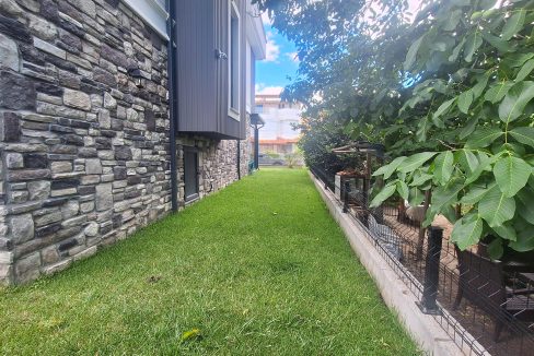 Narlı Mahallesi’nde Satılık Sıfır 4+2 Tam Müstakil çift Teraslı Tripleks