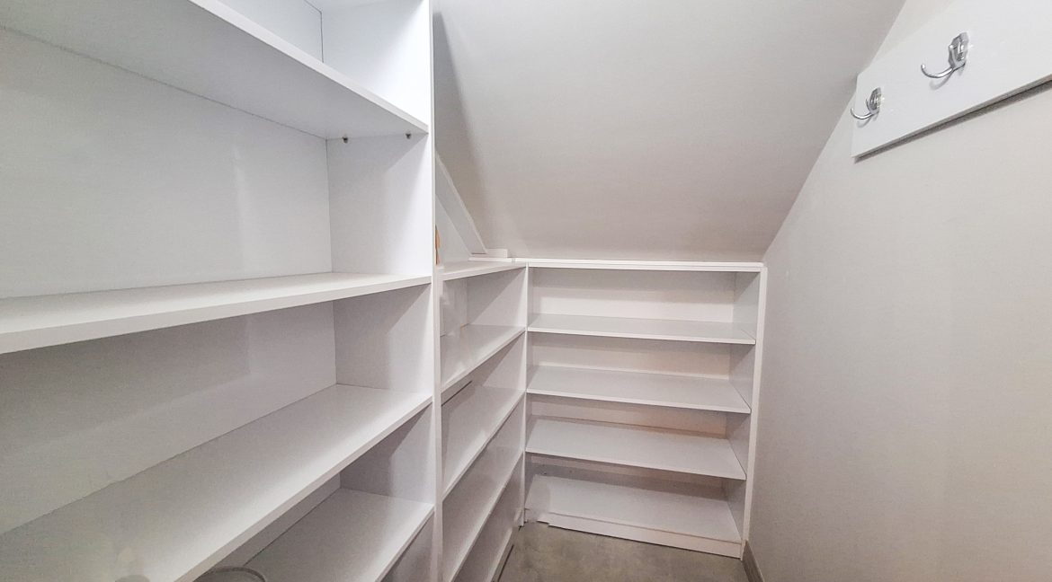 Narlı Mahallesi’nde Satılık Sıfır 4+2 Tam Müstakil çift Teraslı Tripleks