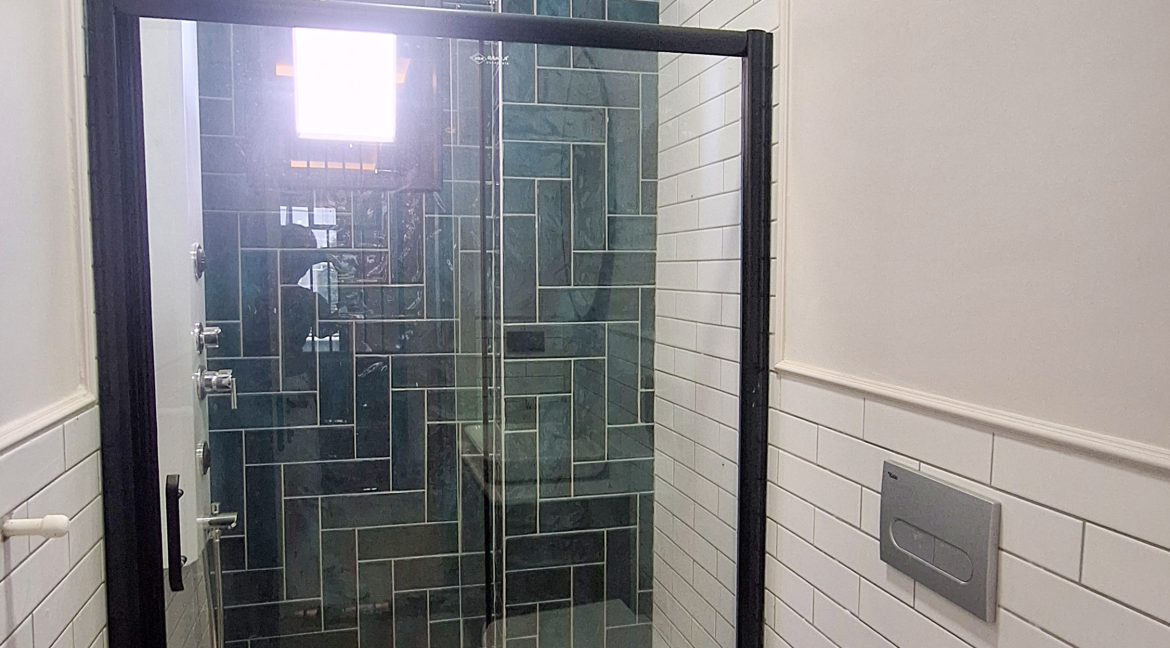 Narlı Mahallesi’nde Satılık Sıfır 4+2 Tam Müstakil çift Teraslı Tripleks