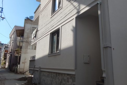 Küçükkuyu'da Satılık 2+1 Daire (13)