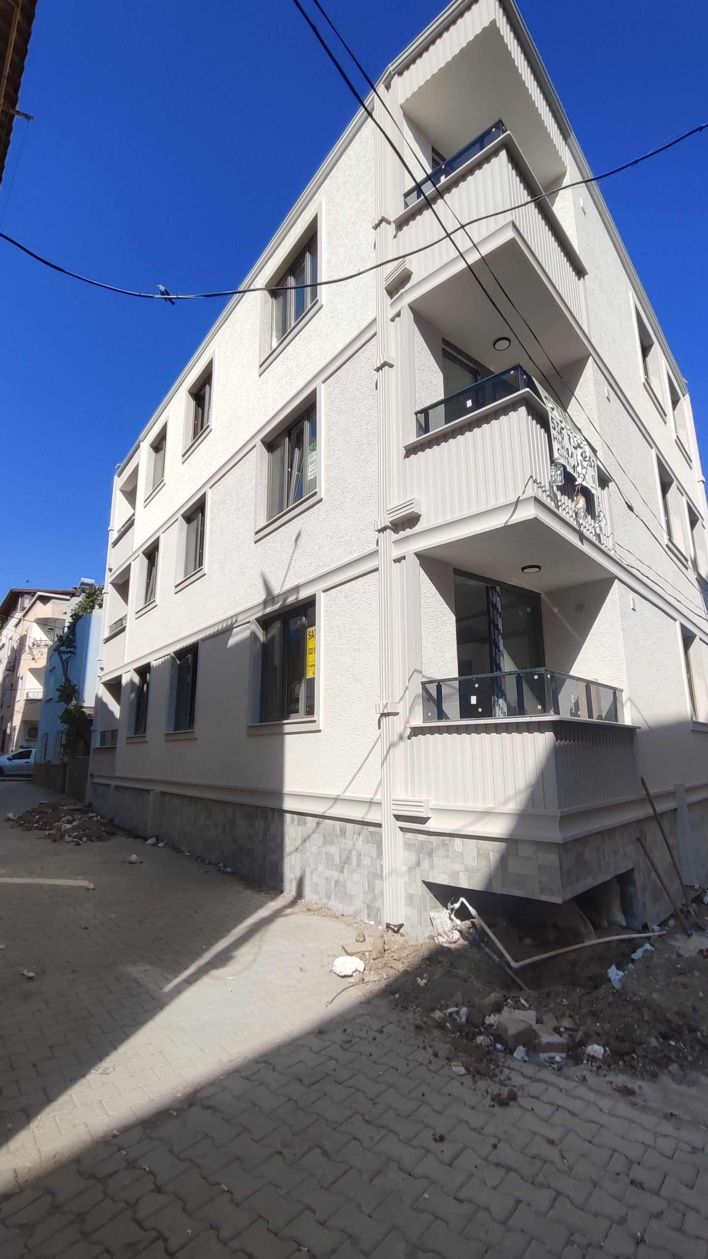 Küçükkuyu’da Satılık 2+1 Daire