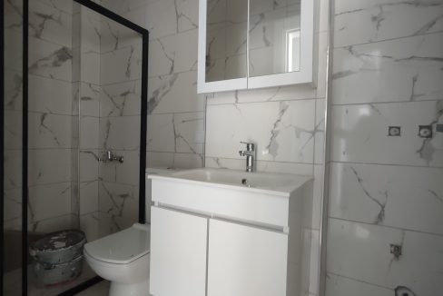 Küçükkuyu'da Satılık 2+1 Daire (3)